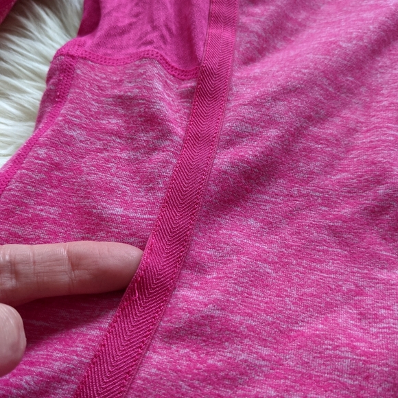 See copy listing Lululemon women's pink run inspire pullover - Picture 8 of 8